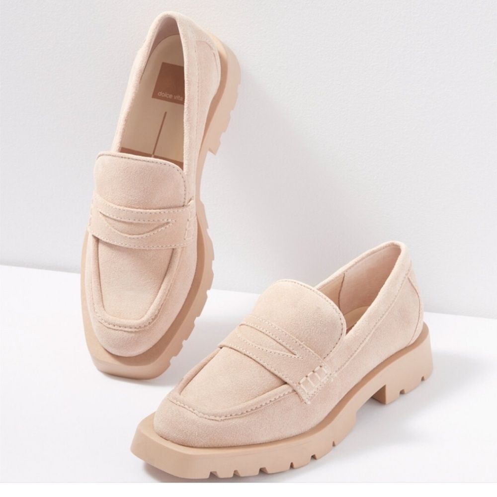 Dolce Vita - Women's Elias tan Loafer size 8